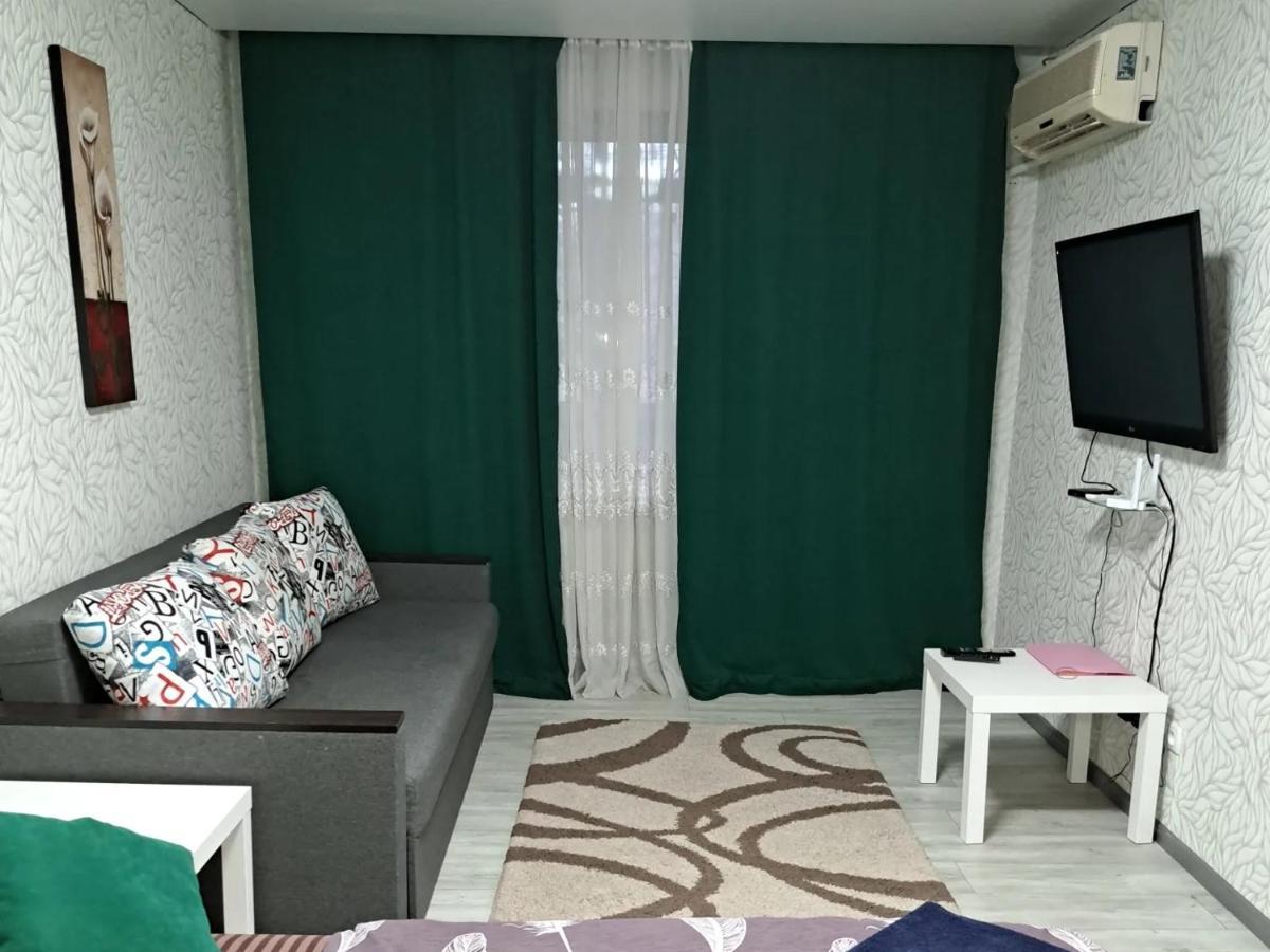 2 Комнаты В Центре Солнечная Галлерея,Мэтро,Сильпо,Кб75 Тысячка Krivói Rog Exterior foto